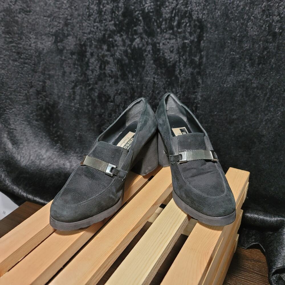 Andre Assous Black Womans Suede Chunky Med Heels Sz 7.5 Made In Spain